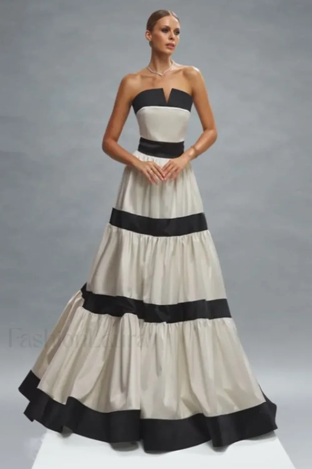 Karen Colorblock Stylish Bowknot Maxi Dress