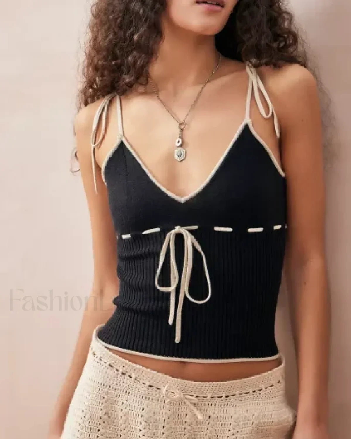 Knitted Contrast Tie-Up Crop Top