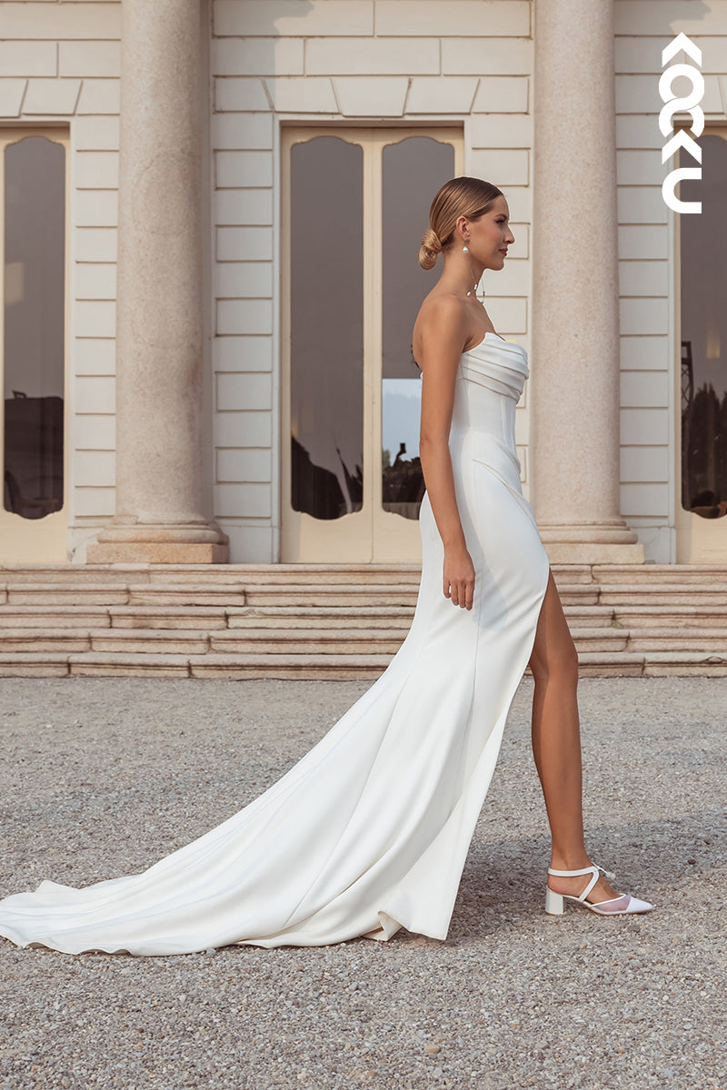 K1983 - Classic & Timeless Off-Shoulder Sleeveless Sheath Side Slit Ruched Wedding Dress