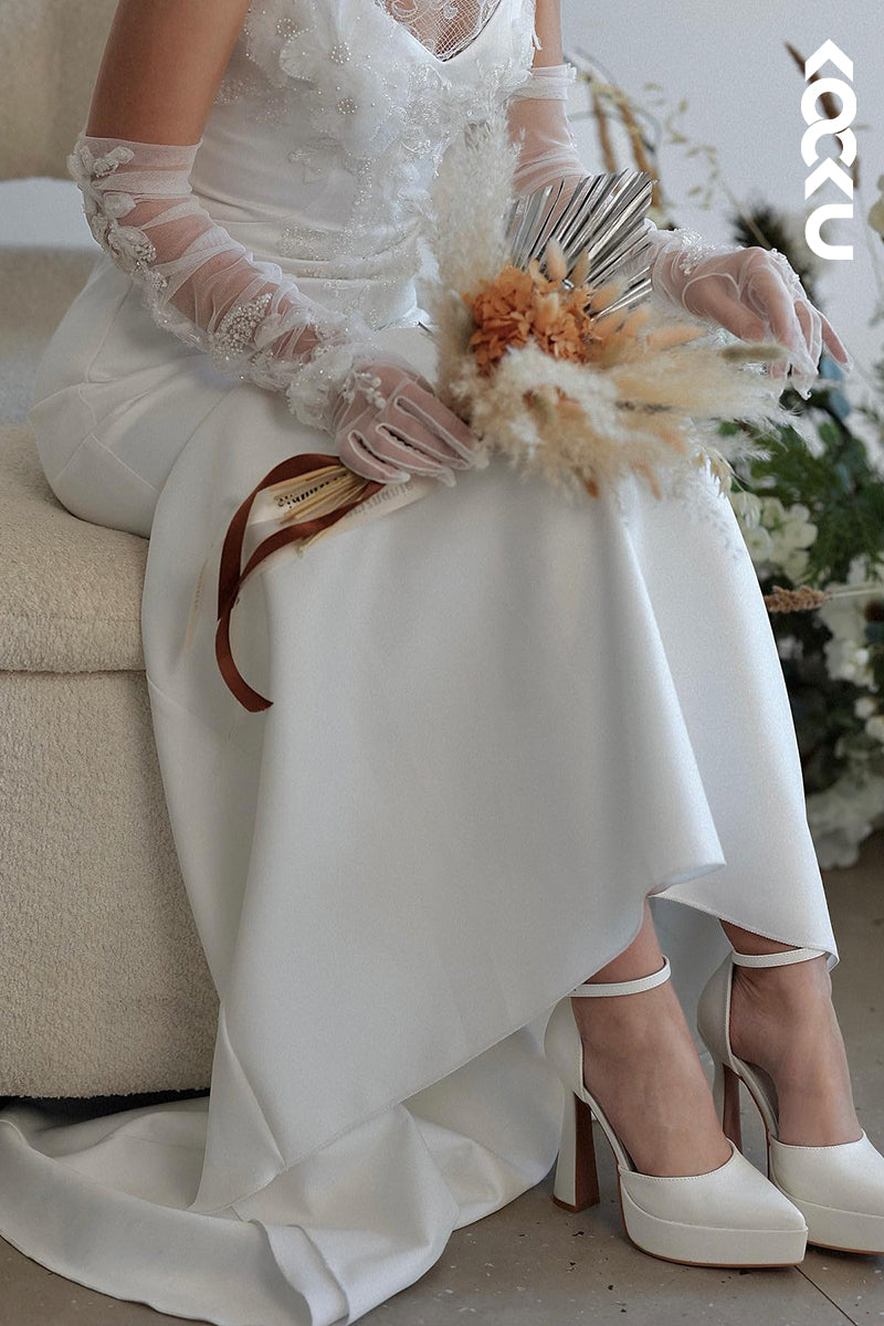 K2076 - Couture & Ornate V-Neck Mermaid Satin Wedding Dress With Applique