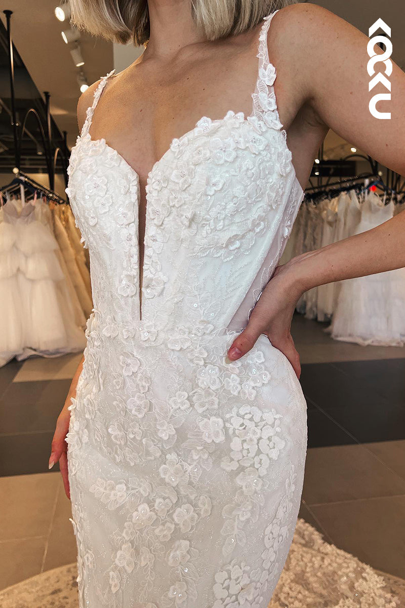K1859 - Romantic & Charming Mermaid Spaghetti Straps V-neck Applique Wedding Dress
