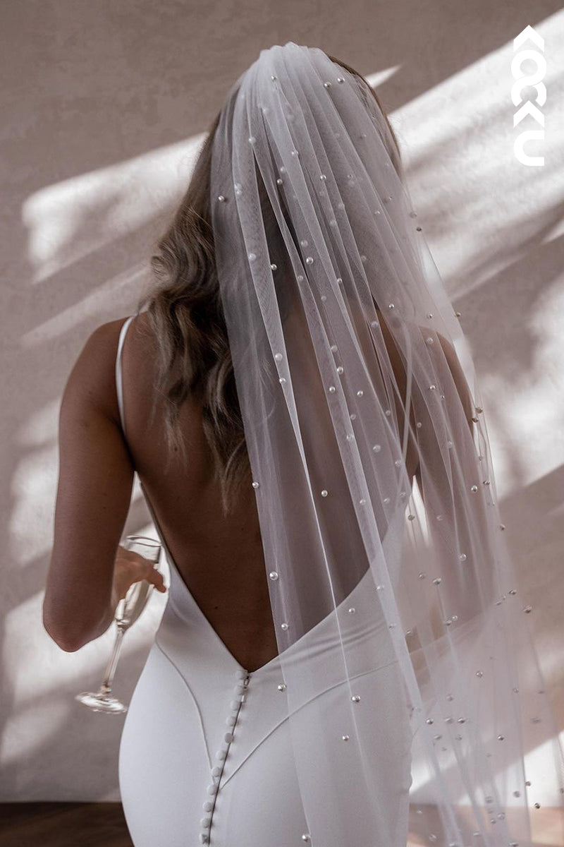 K1841 - Sexy & Elegant V-Neck Sleeveless Backless Trumpet Satin Wedding Dress