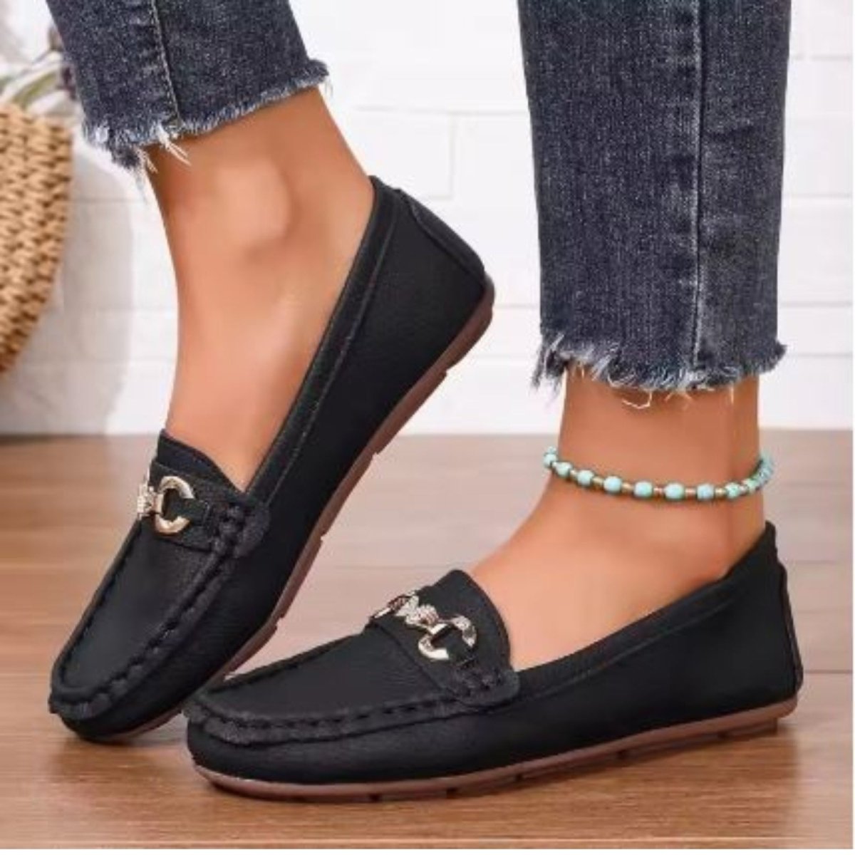 Round Toe Horsebit Buckle Flat Loafers