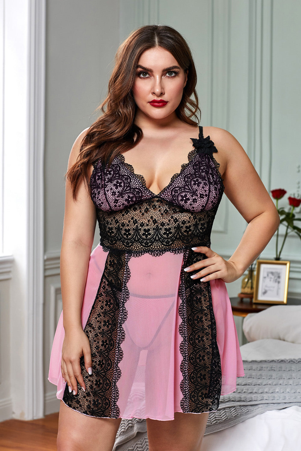 Floral Lace Spaghetti Strap Scalloped V-Neck Vertical Lace Panel Babydoll Gown
