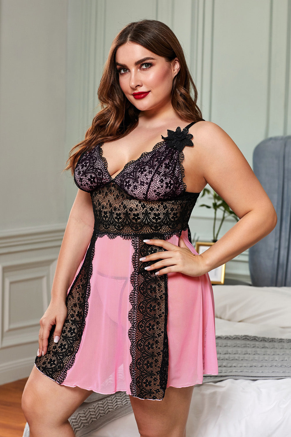 Floral Lace Spaghetti Strap Scalloped V-Neck Vertical Lace Panel Babydoll Gown