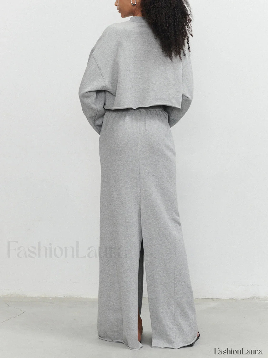 Live It Graceful Up Crop Sweatshirt