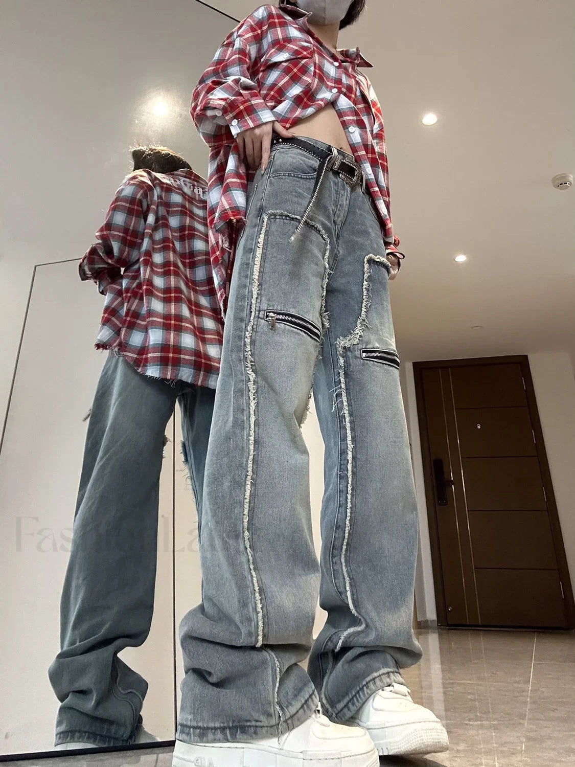 Loose Straight Leg Slender Modern Raw Edge Casual Boyfriend Jeans