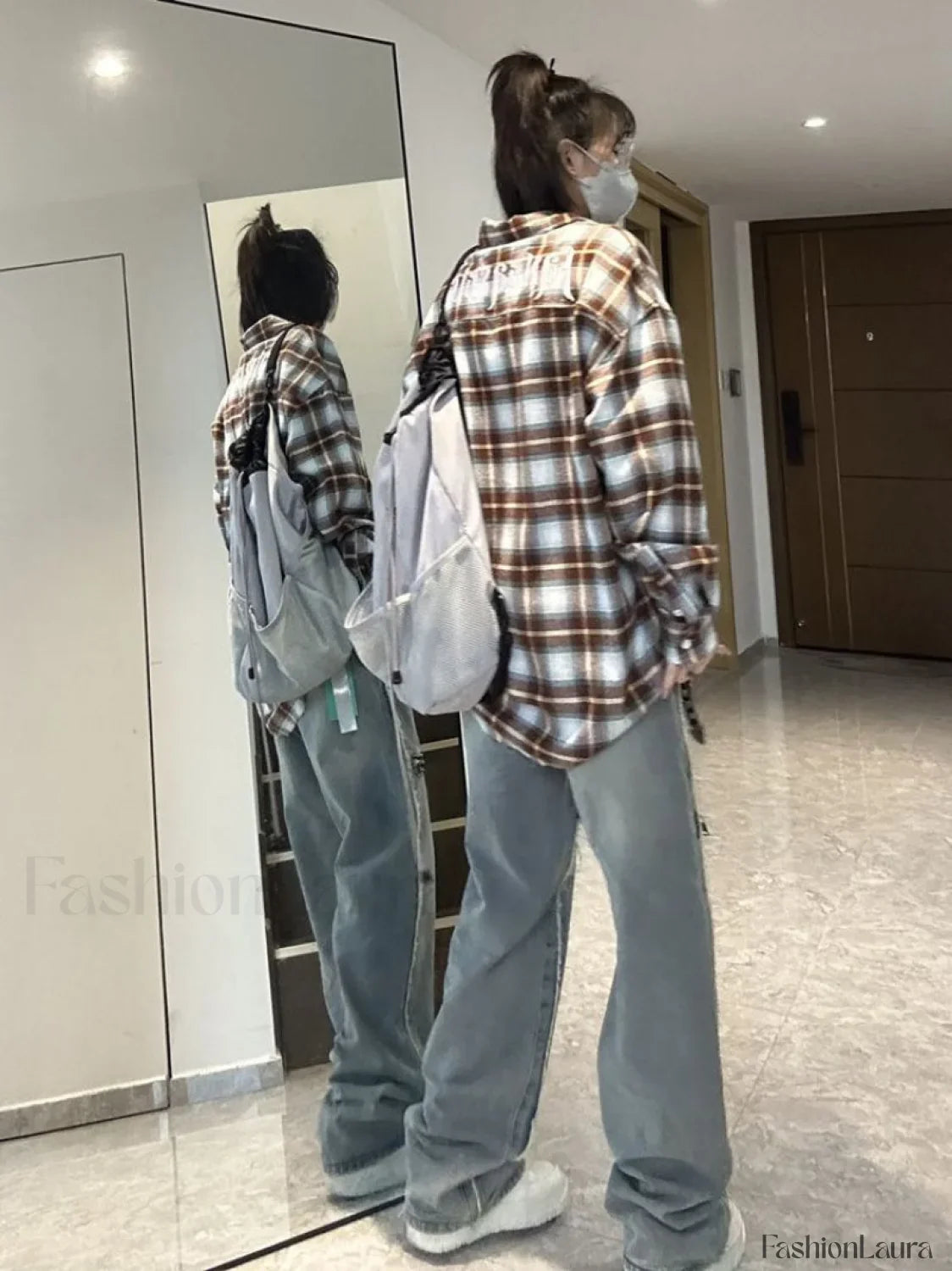 Loose Straight Leg Slender Modern Raw Edge Casual Boyfriend Jeans