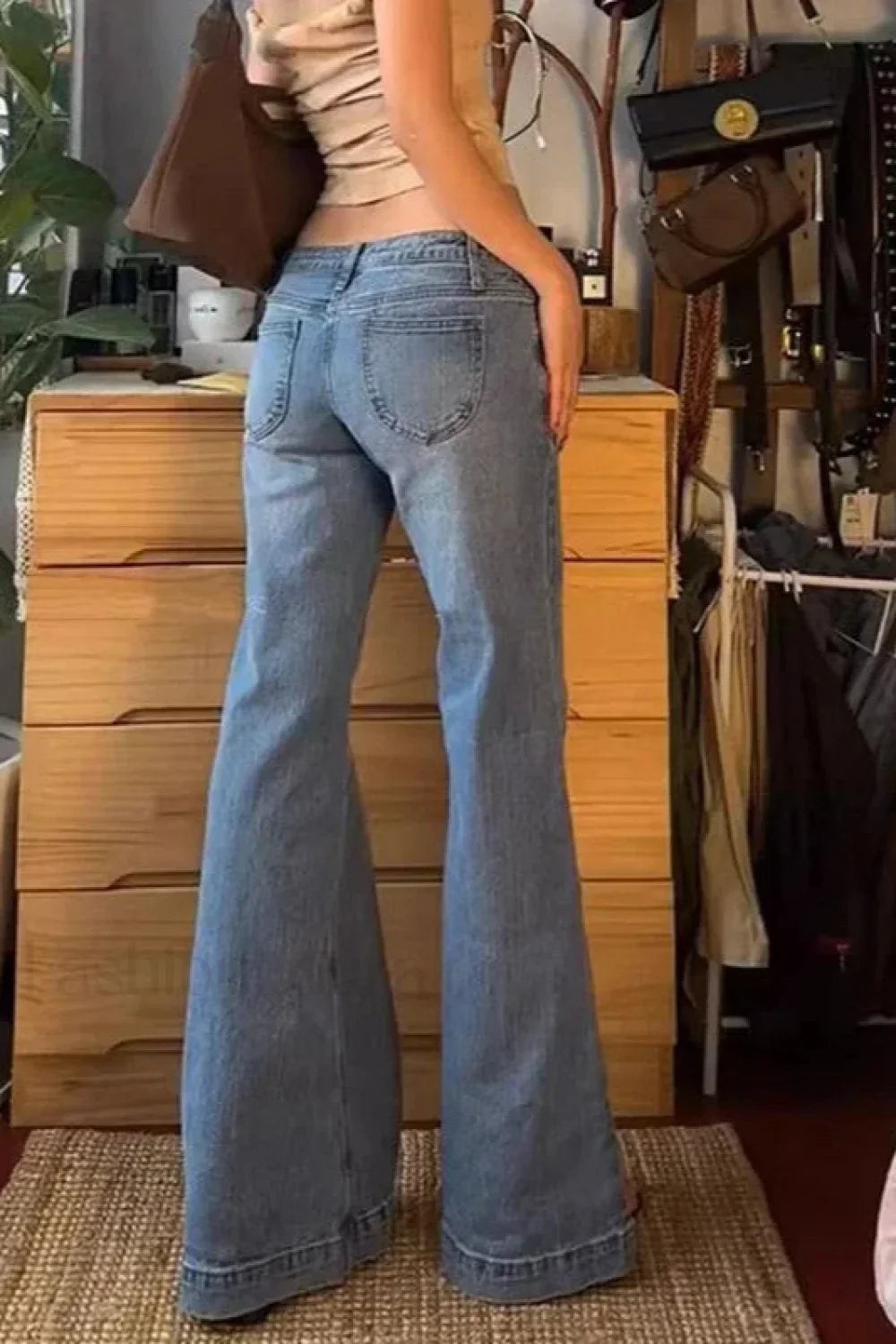Low Waist Washed Flare Jeans