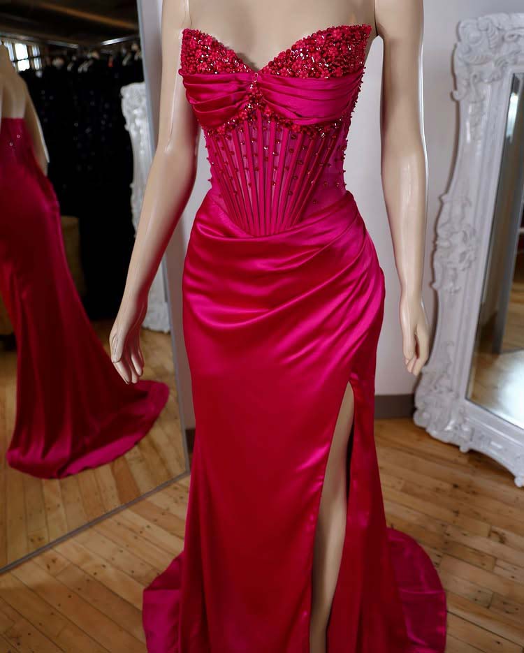 Spaghetti Straps Sweetheart Seeleveless Sheath High Split Pleated Satin Prom Dress with Beads Evening Dress