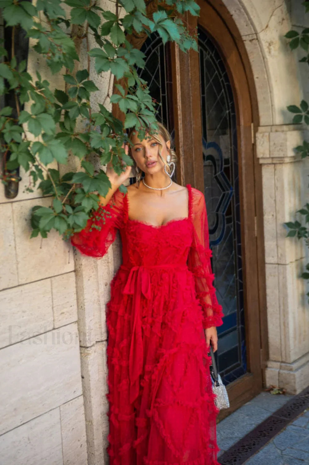 Maryam Sweetheart Stylish Belted Maxi Dress