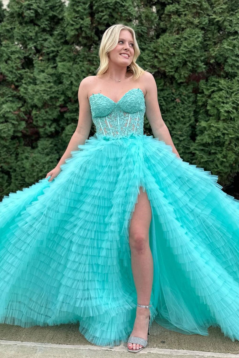 Charming A Line Sweetheart Blue Corset Prom Dress with Appliques