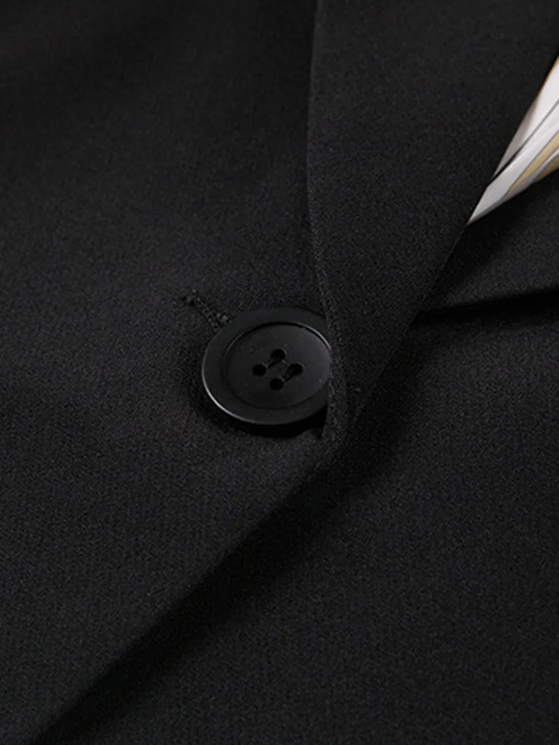 Mind My Graceful Business Crop Blazer