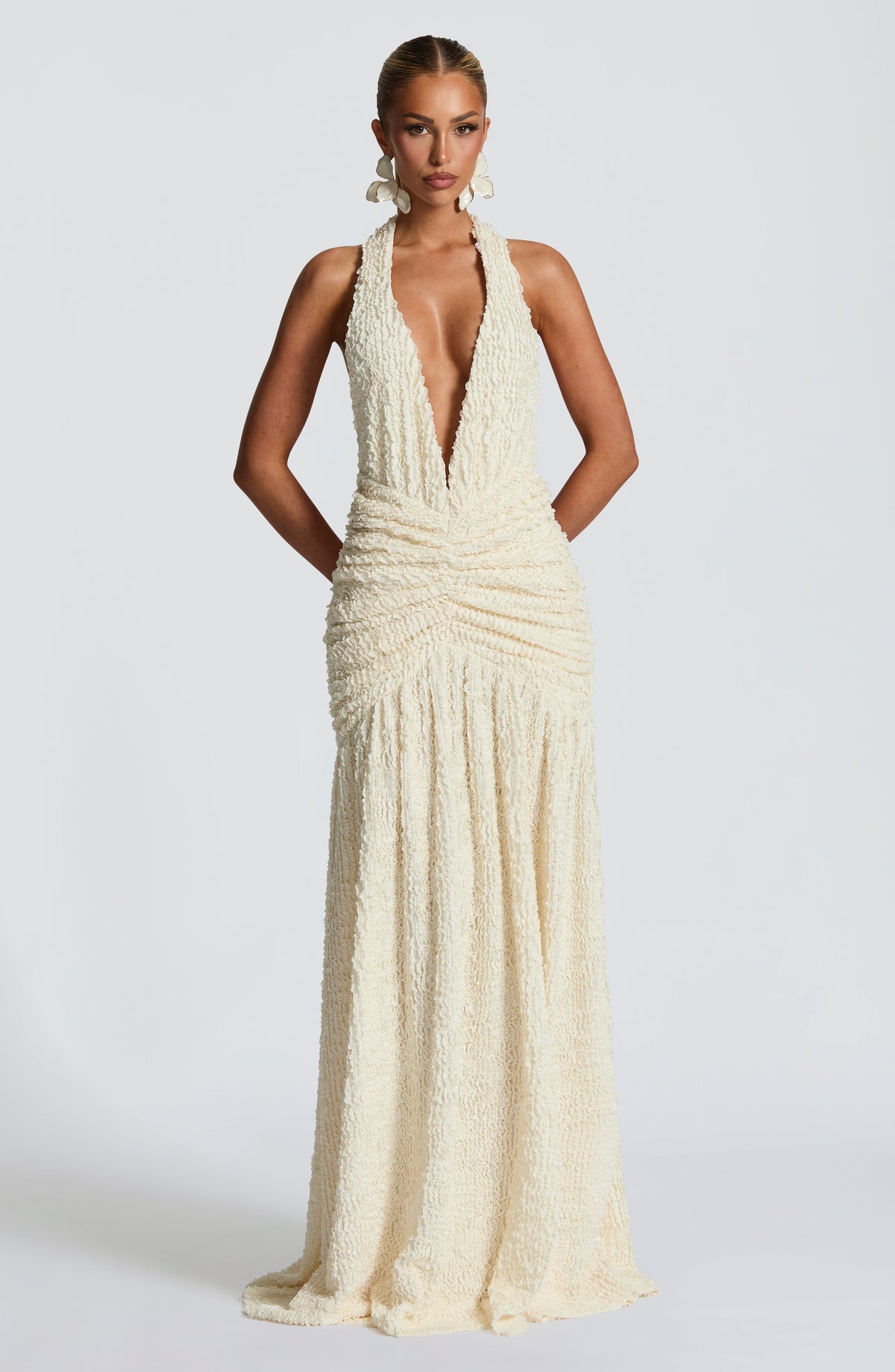 Textured Plunge Halter Neck Ruched Waist High Split Maxi Dress 9