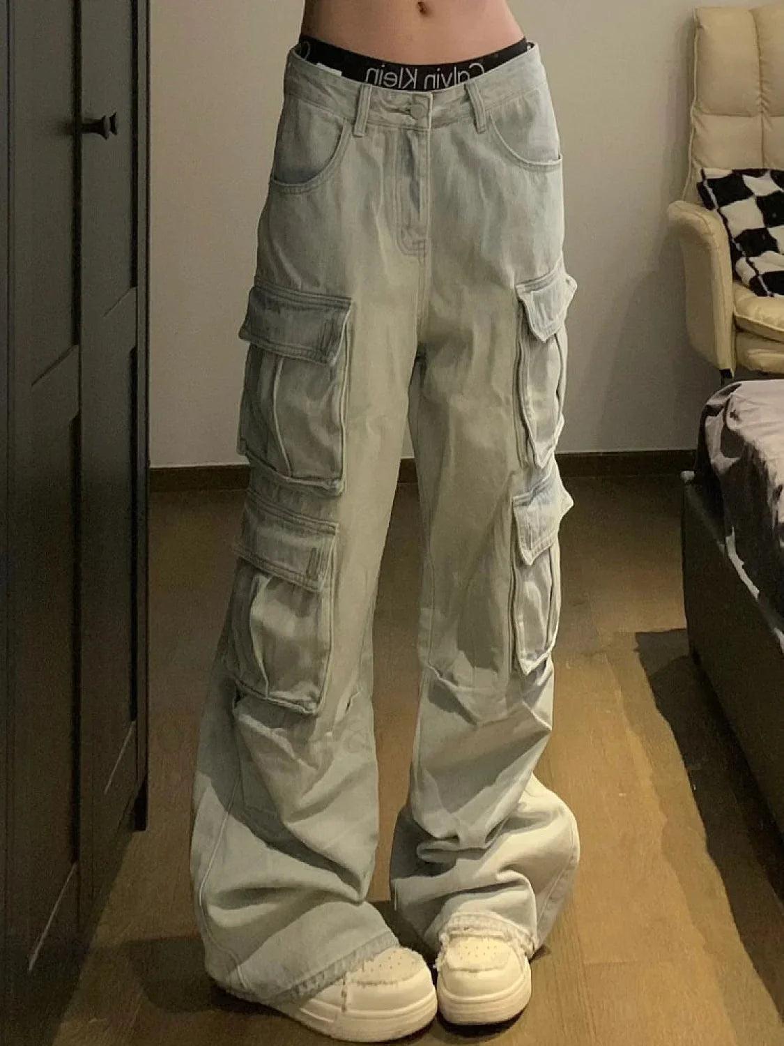 Multiple Pocket Washed Trendy Cargo Boyfriend Jeans