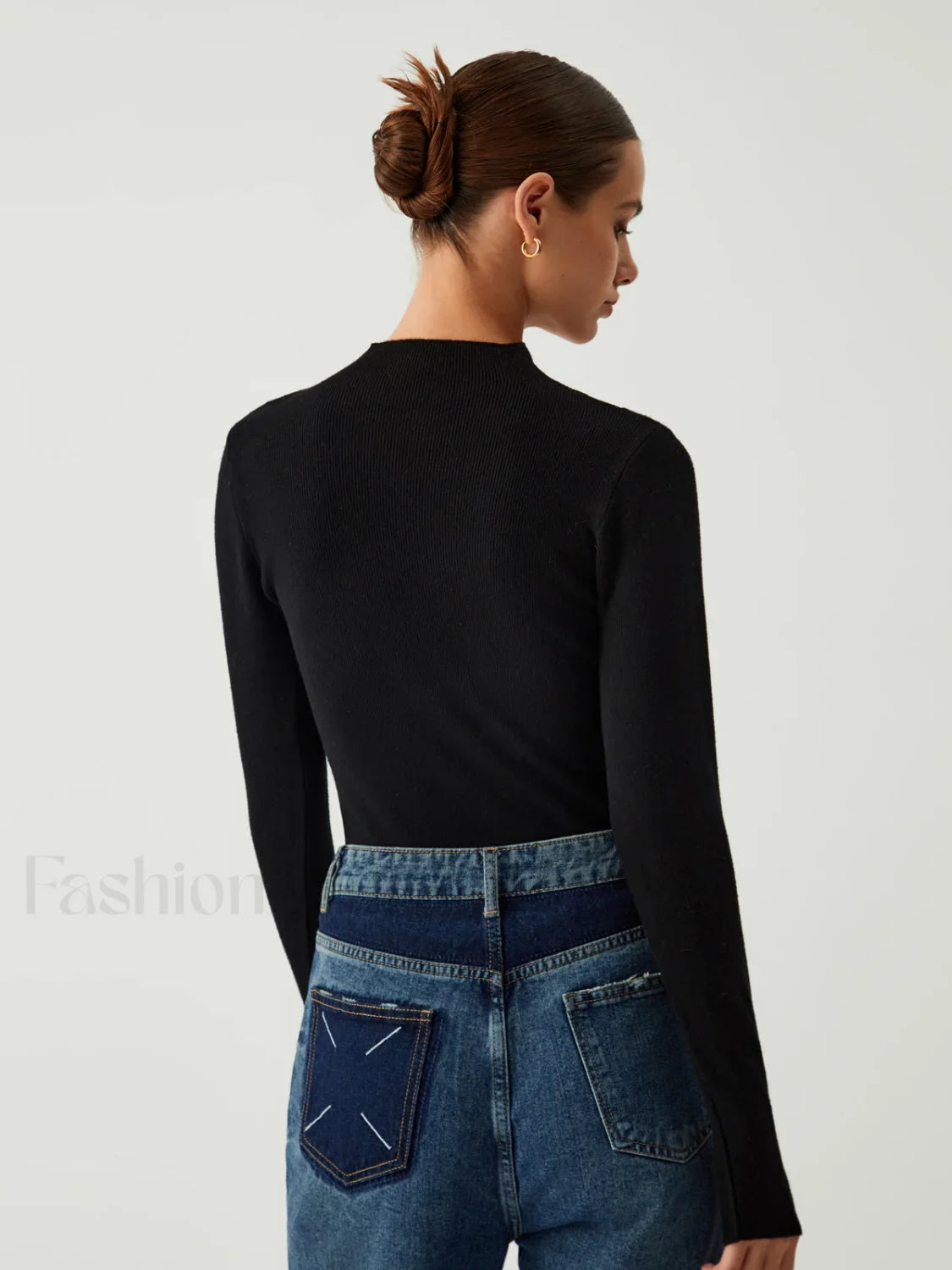 New Era Halter Cutout Modern Long Sleeve Knit Top