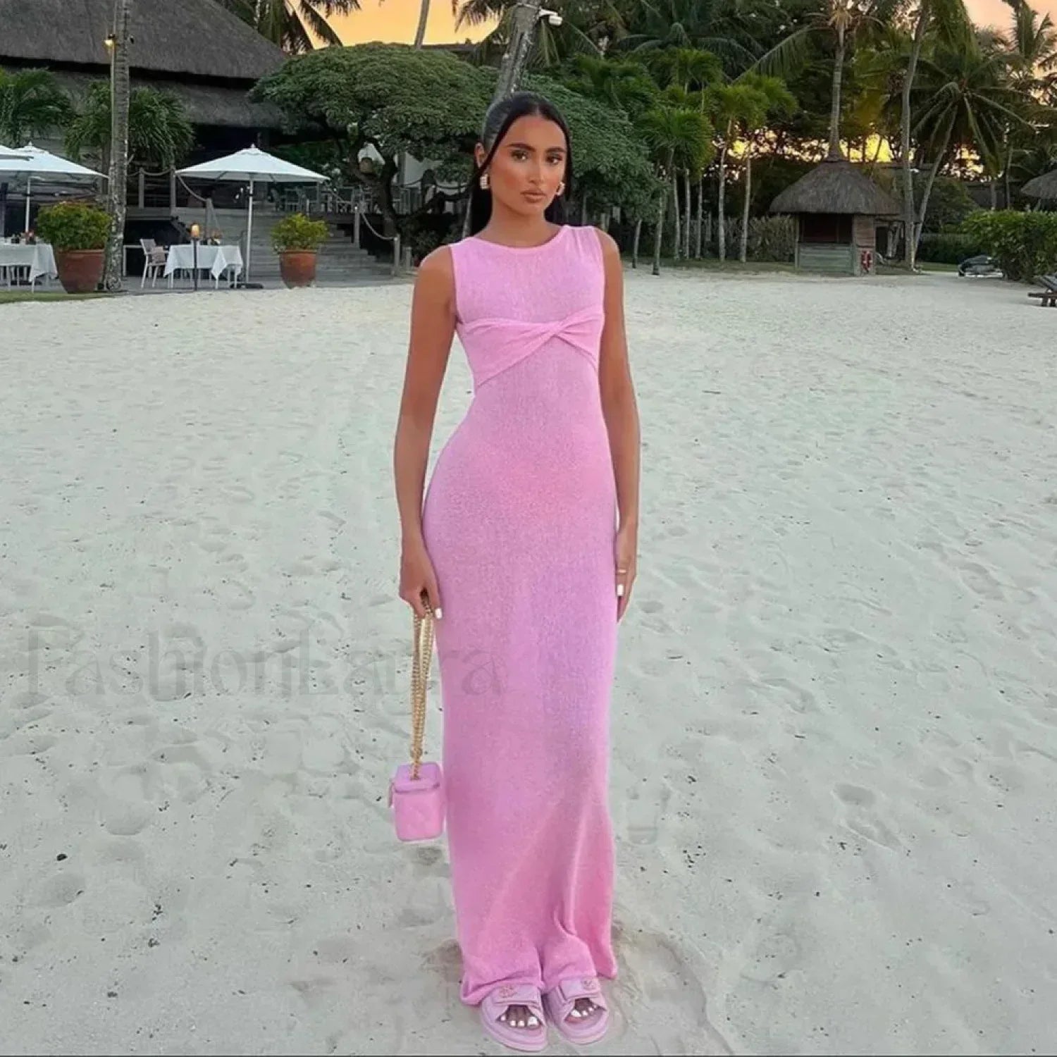 New Fashion Sexy Sleeveless Knitted O Neck Long Women Holiday Slim Fit Knit Beach Summer Maxi Dress