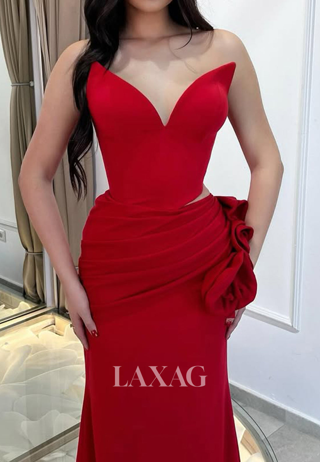 V-Neck Off-Shoulder Sleeveless Formal Gowns Pleated Floor-Length Satin Fitted Prom Dress