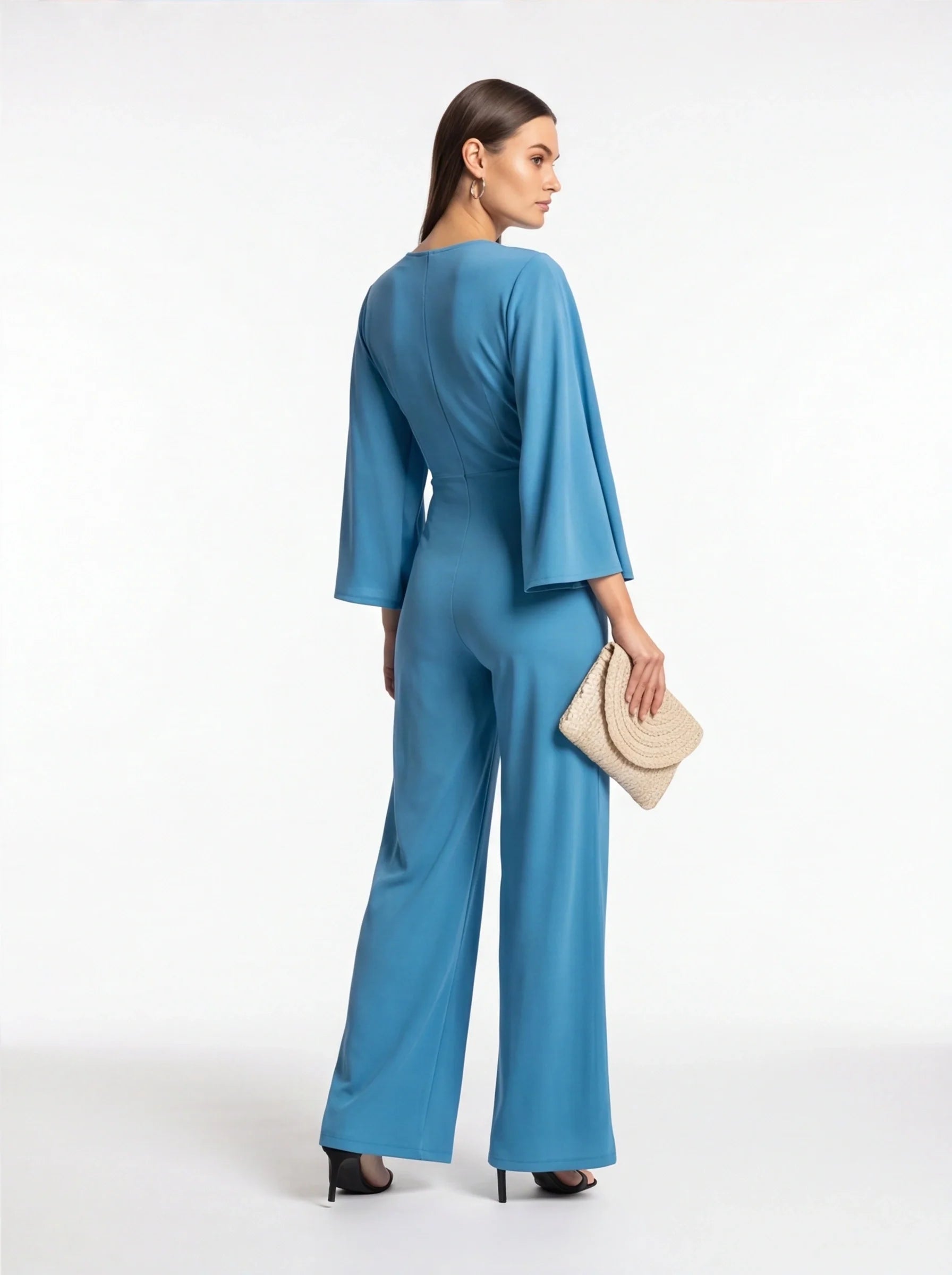 Elegant Plunge V-neck Jumpsuit for Women | Tailored Fit & Comfortable Fabric