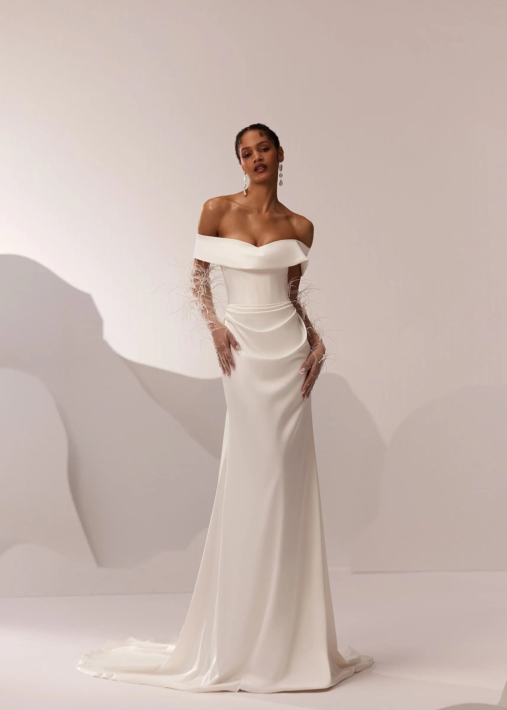 Simple Off the Shoulder Wedding Dresses (No Gloves) Modern Mermaid Dress For Bride Elegant Satin Bridal Gown Vestido De Novia