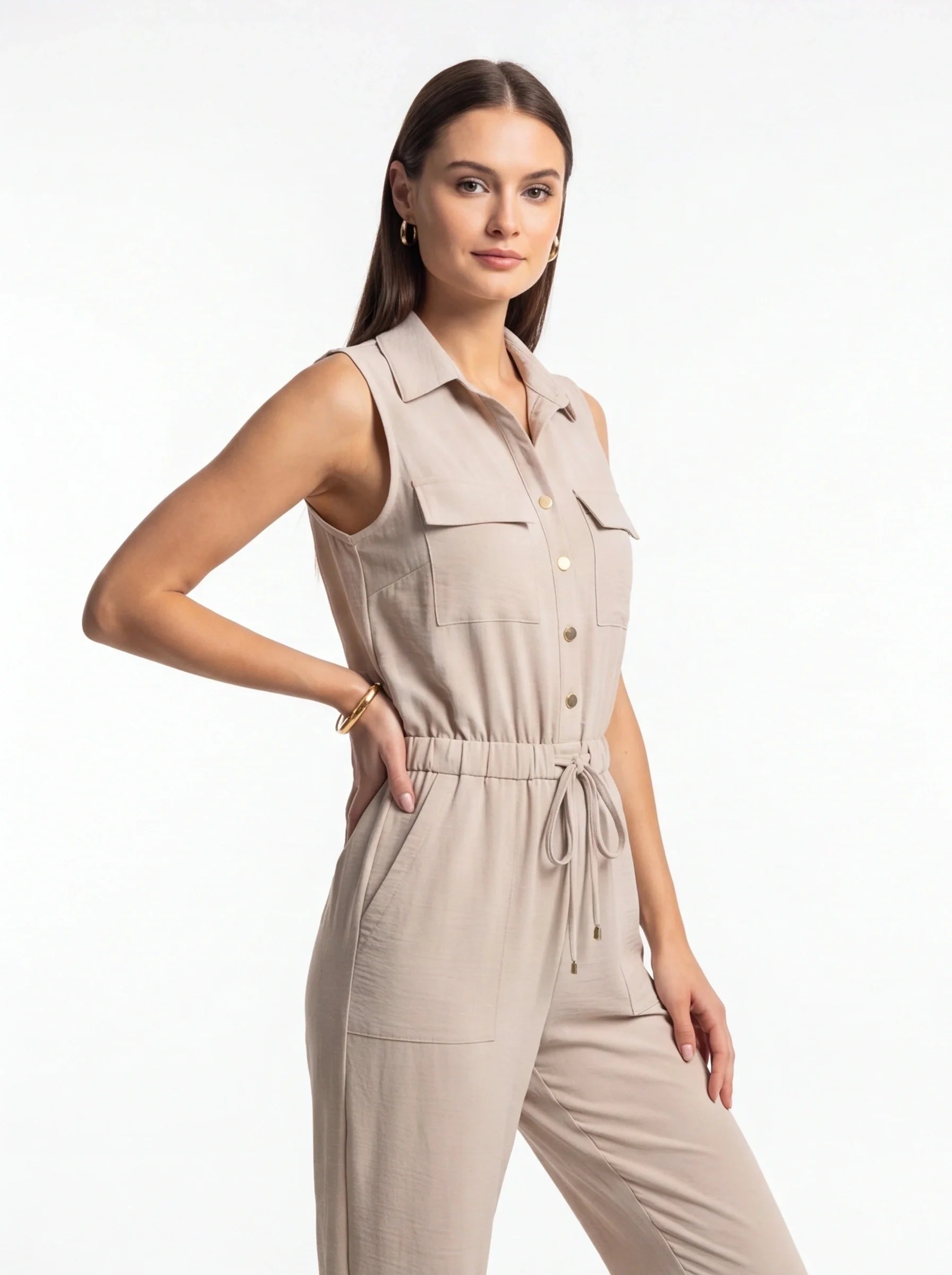 Stylish Comfortable Women's Jumpsuit with Pockets & Adjustable Straps - Jamota