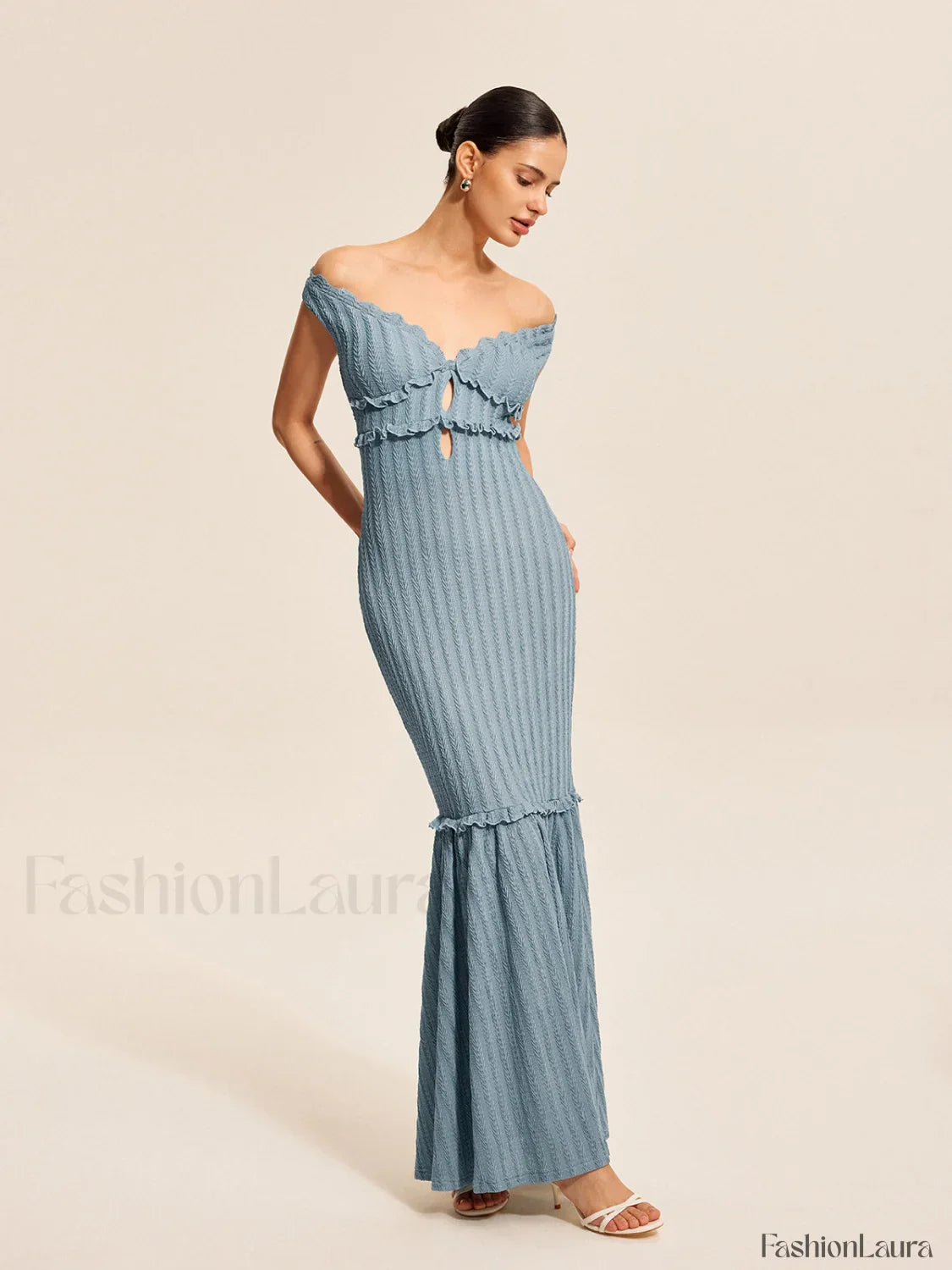 Off-Shoulder Ruffle Detail Dress