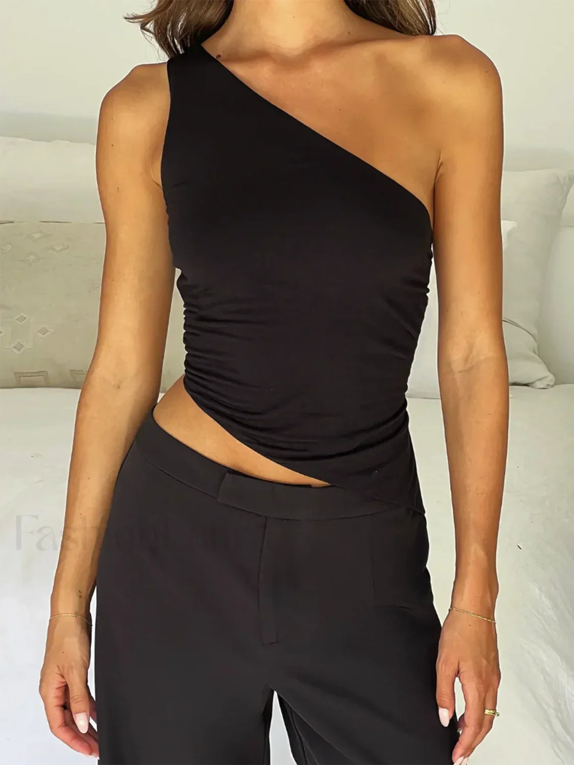 One Shoulder Solid Color Lace-Up Irregular Short Crop Top