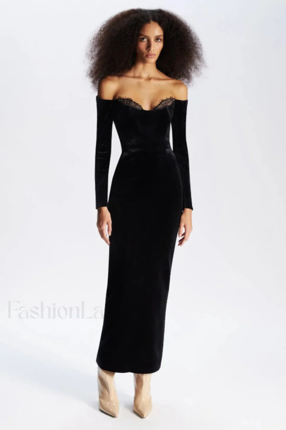 Palma Strapless Stylish Velvet Dress