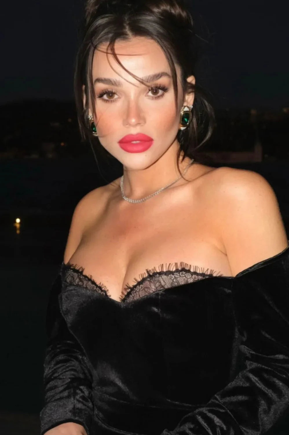 Palma Strapless Stylish Velvet Dress