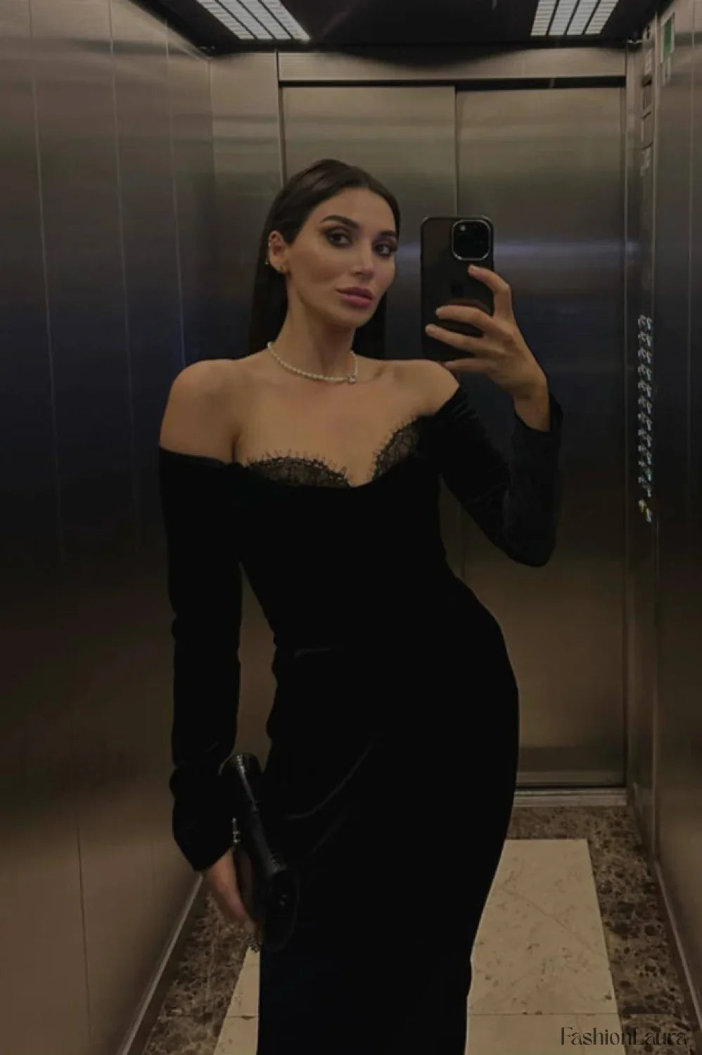 Palma Strapless Stylish Velvet Dress