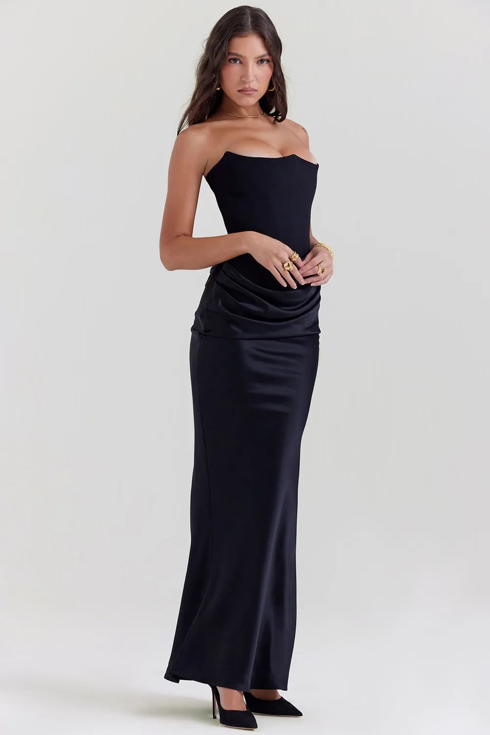 Rosario Aesthetic Deluxe Maxi Dress Chic Silhouette Collection