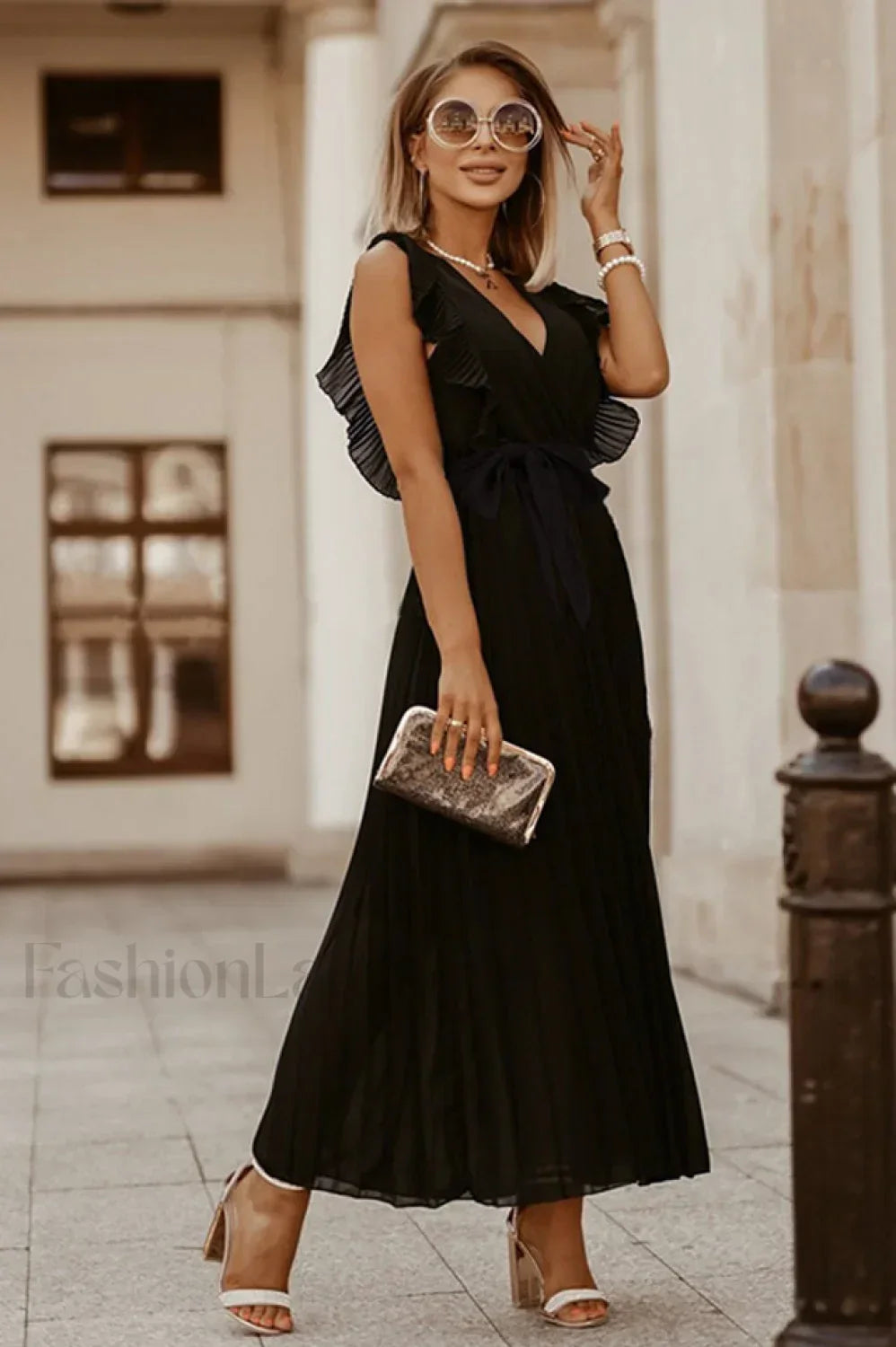 Pleated Elegant Maxi Dress