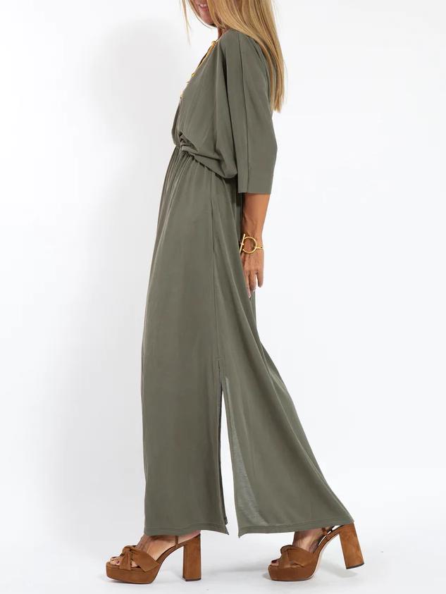 Deep V-Neck Batwing Pocket Maxi Dress 7