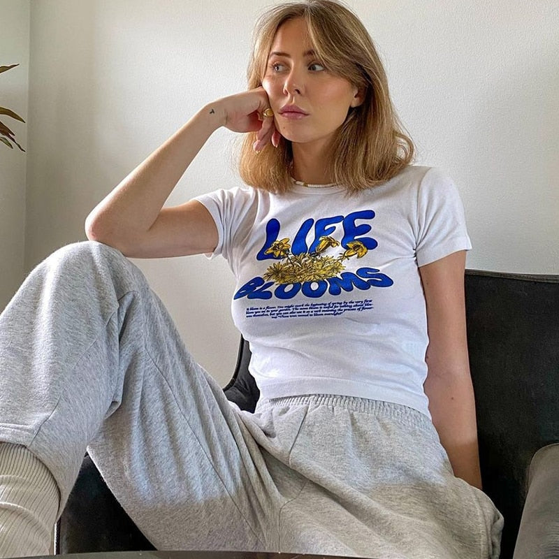 Floral Slogan Graphic Print Crew Neck Short Sleeve Crop Top 2