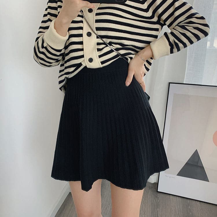 Knitted Women Autumn and Winter High Waist Pleated Skirt A Line Skirt Short Skirt