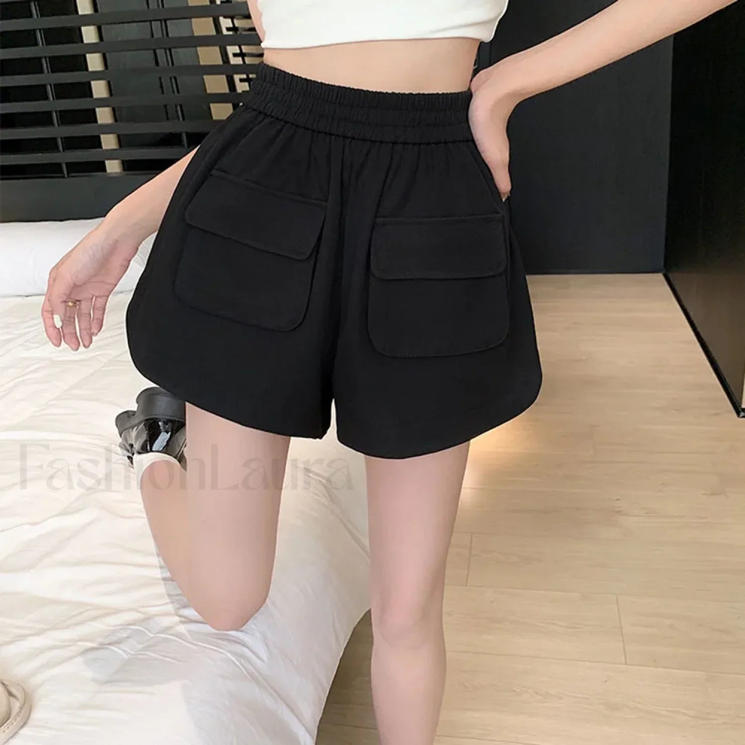 Retro Leopard Elastic High Waist Pocket Shorts