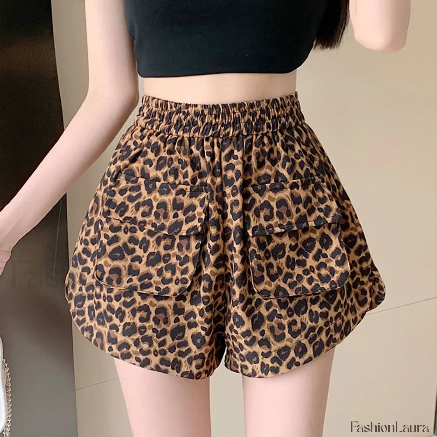 Retro Leopard Elastic High Waist Pocket Shorts