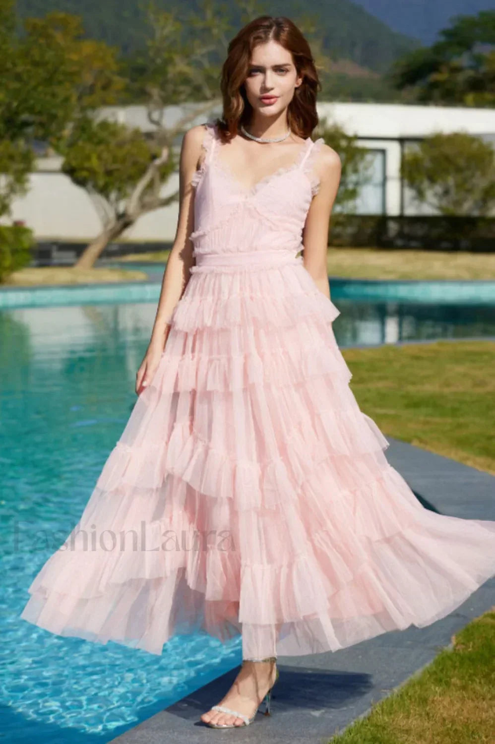 Ruffle V Neck Charming Tiered Tulle Evening Dress M / Blush