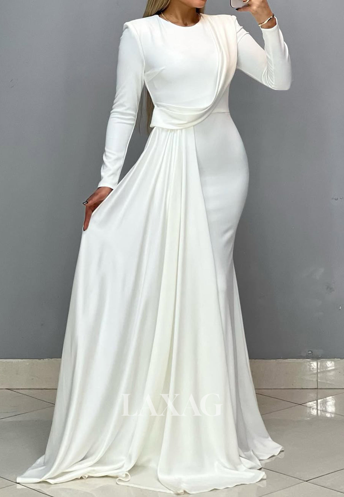 Simple Scoop-Neck Long Sleeves Pleated Satin Mermaid Formal Prom Dress with Sweep Train