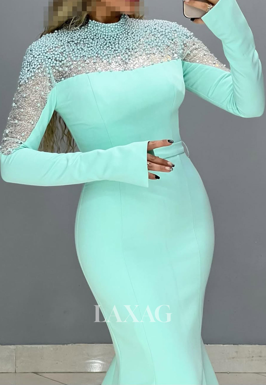 High Scoop-Neck Long Sleeves Formal Gowns Beaded Pearls Mermaid Prom Dress with Sweep Train