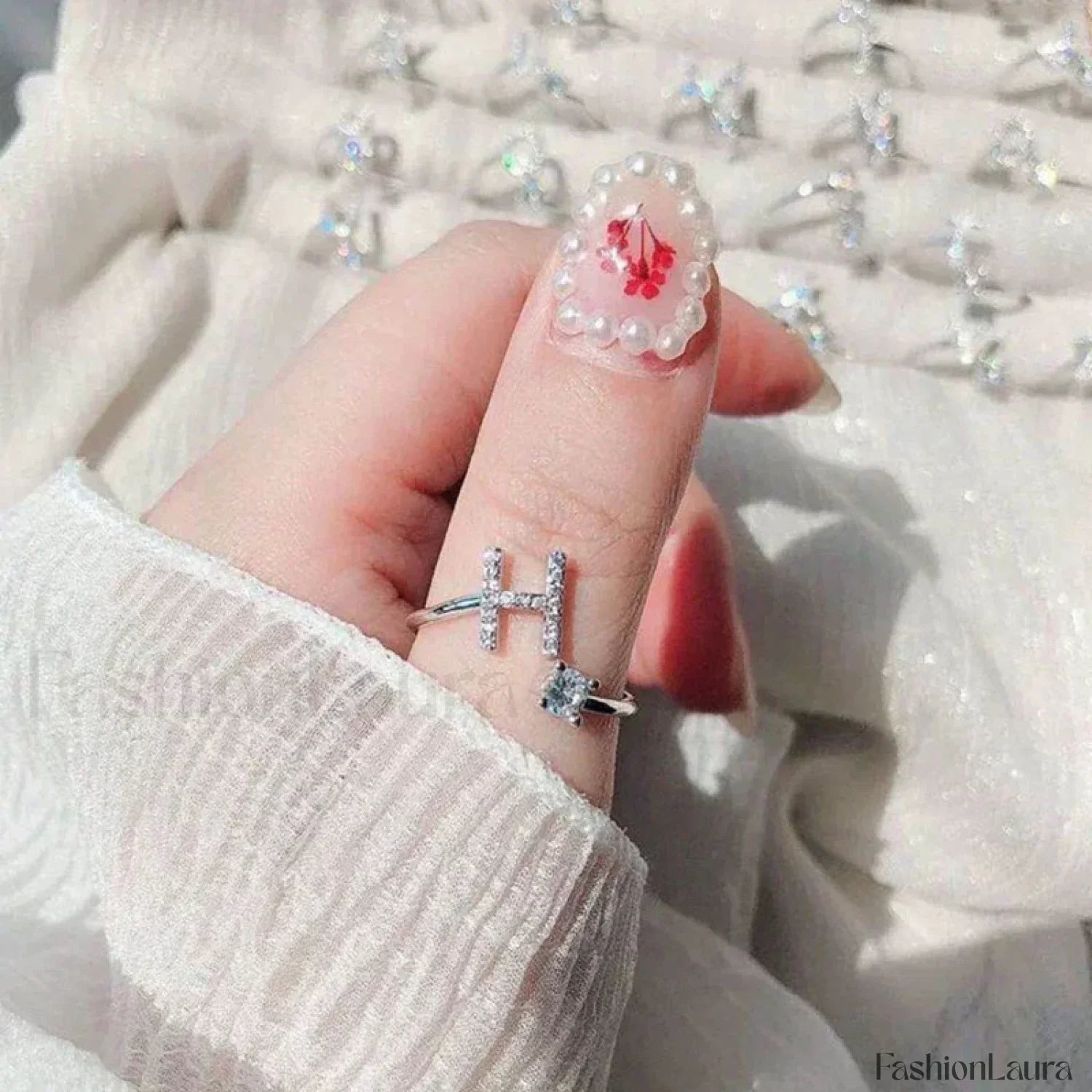 Shining Rhinestone New Fashion Initial Alphabet Opening Charm Jewelry Ring