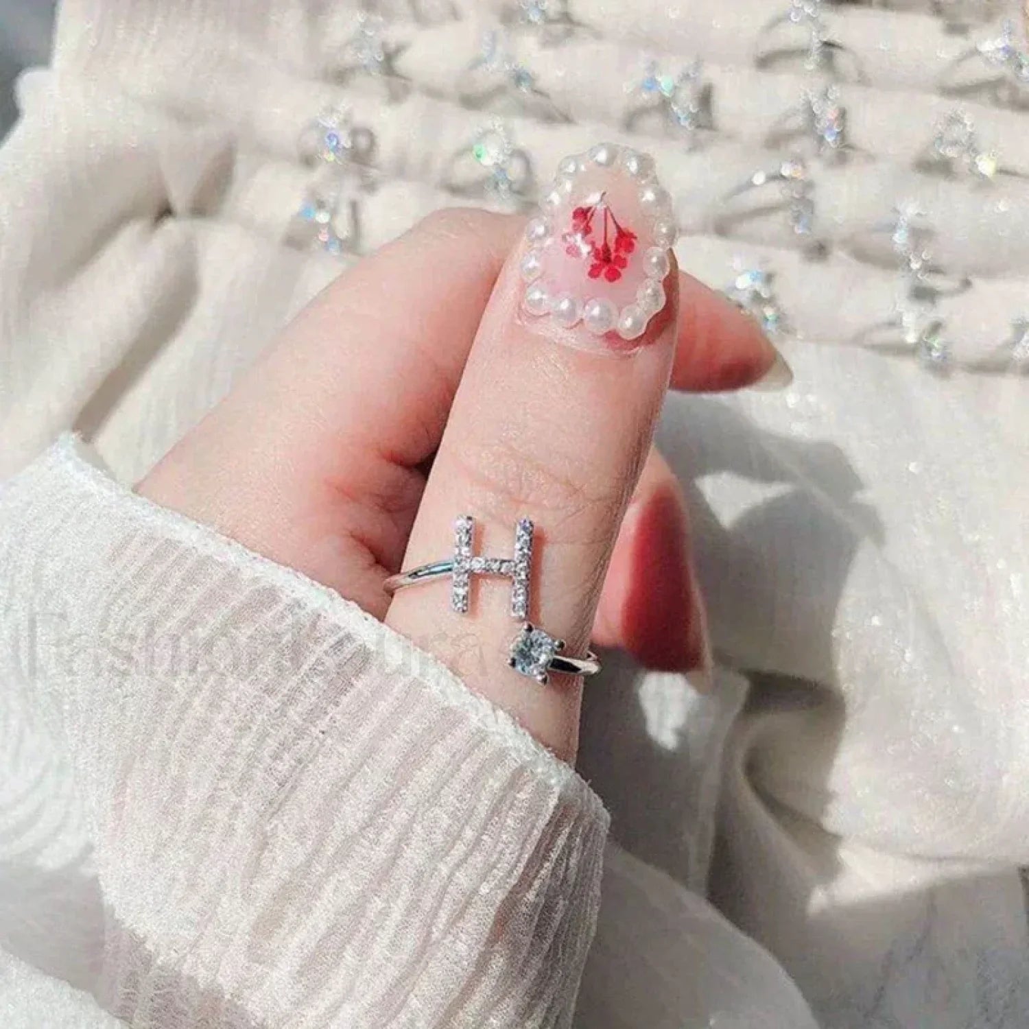 Shining Rhinestone New Fashion Initial Alphabet Opening Charm Jewelry Ring