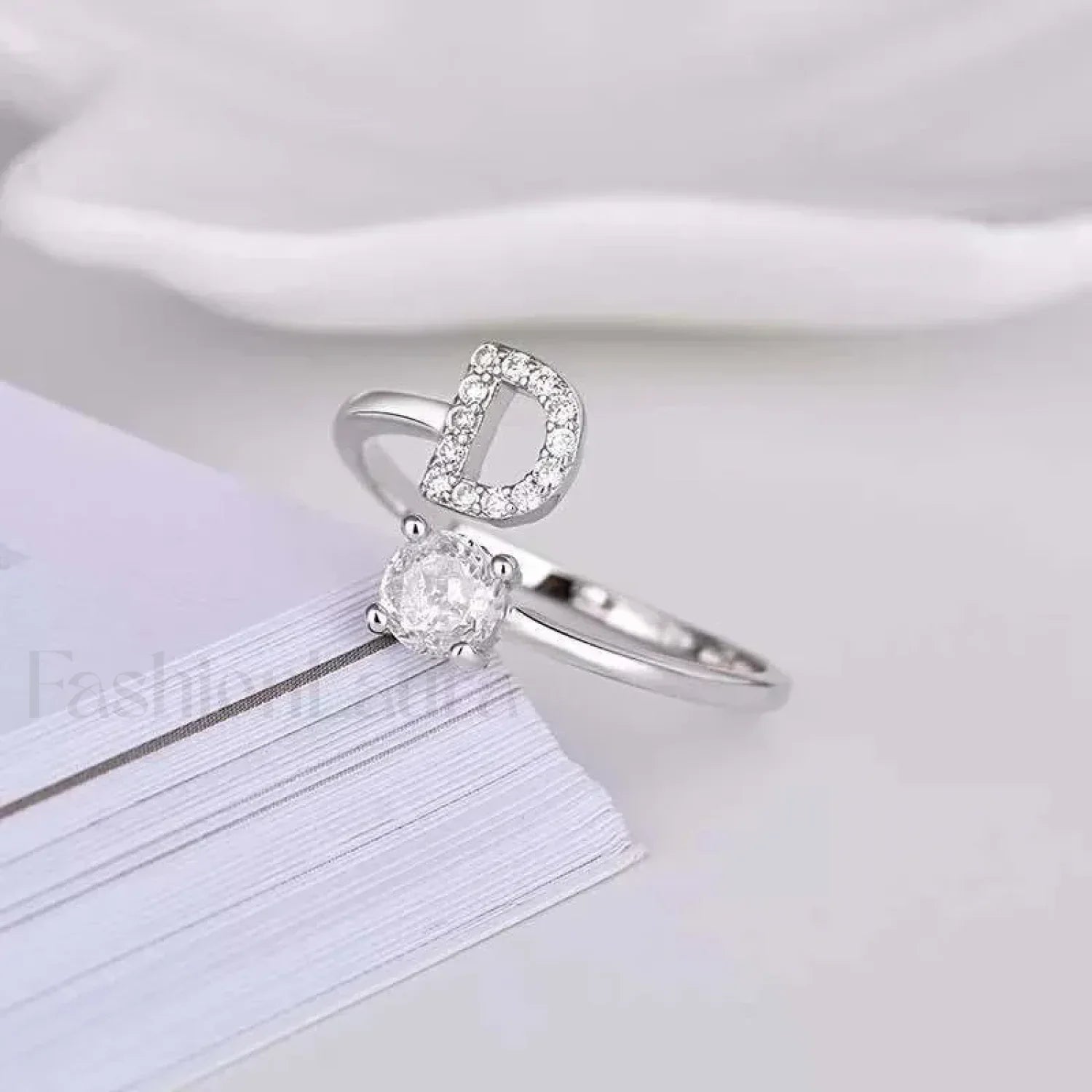 Shining Rhinestone New Fashion Initial Alphabet Opening Charm Jewelry Ring