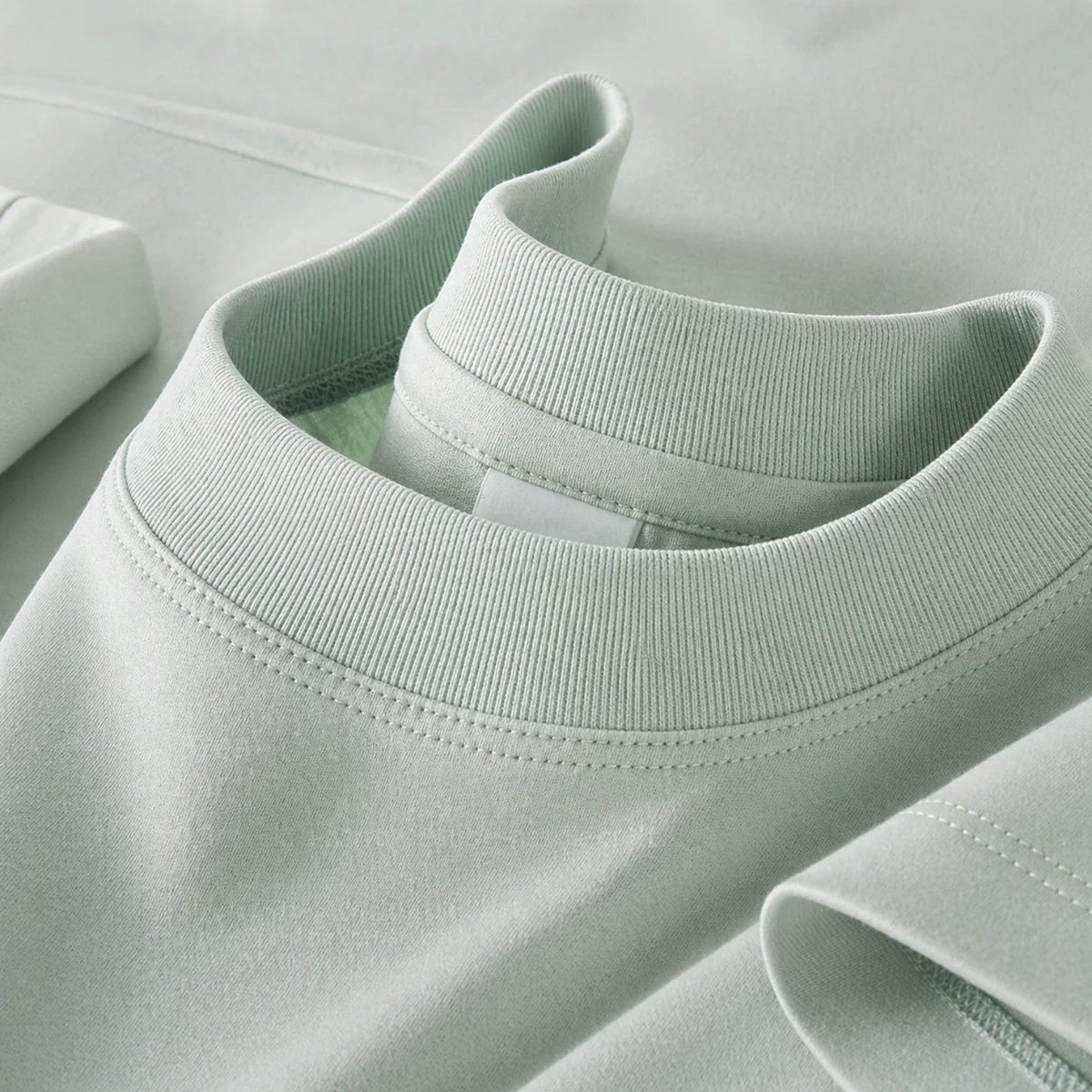 Maison Straver | Men’s Cooling T Shirt Lightweight Breathable Silk Touch