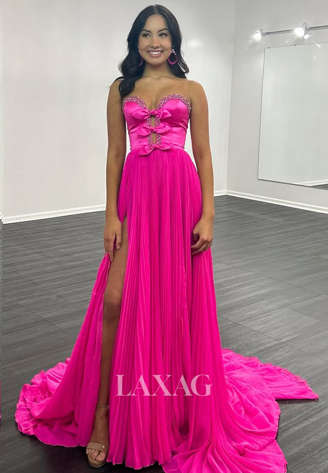 Plunging V-Neck Off-Shoulder Sleeveless Formal Gowns Beaded Pleated Chiffon Fitted Prom Dress with Bows