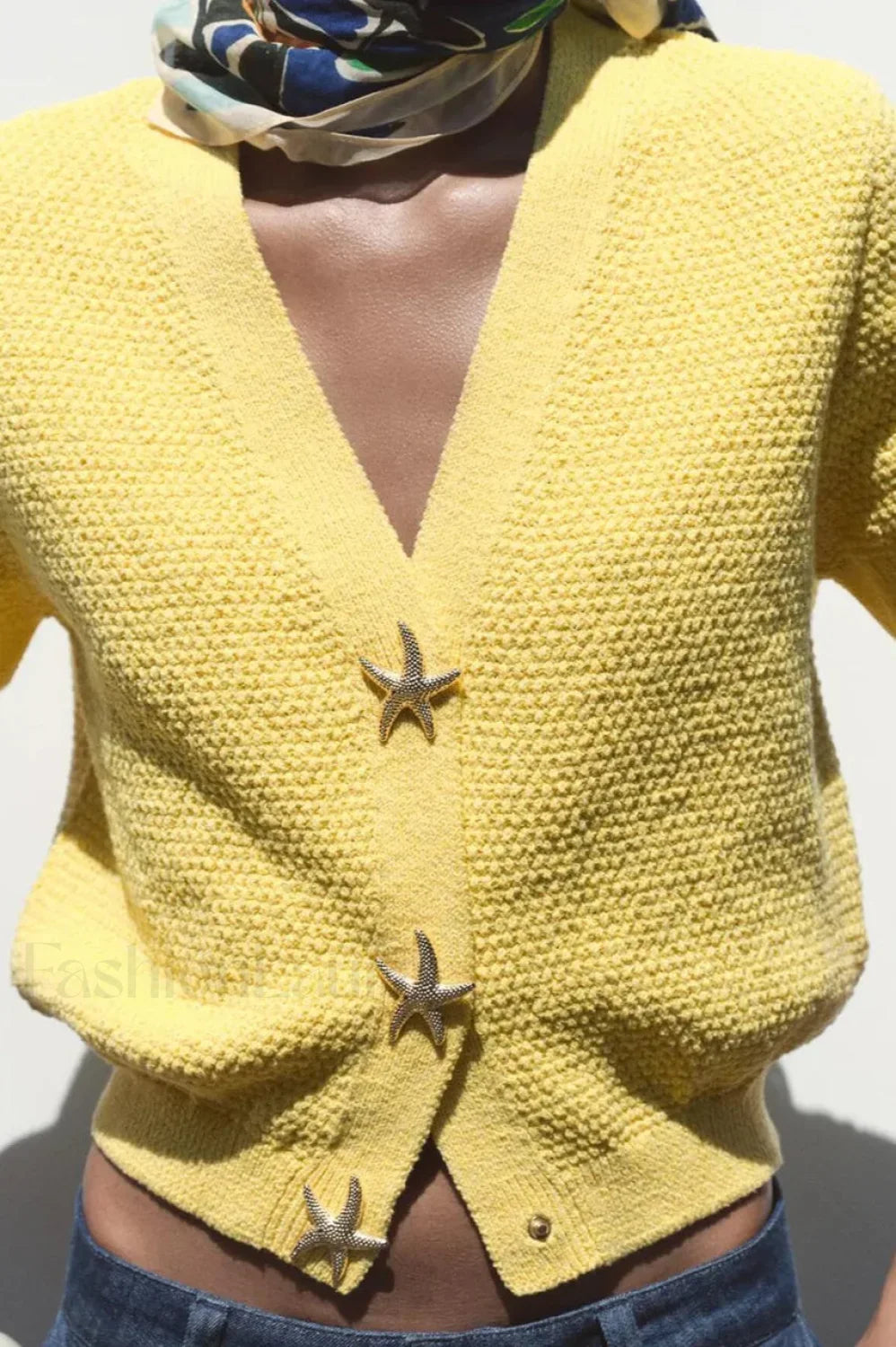 Short Sleeve Starfish Button Knit Cardigan