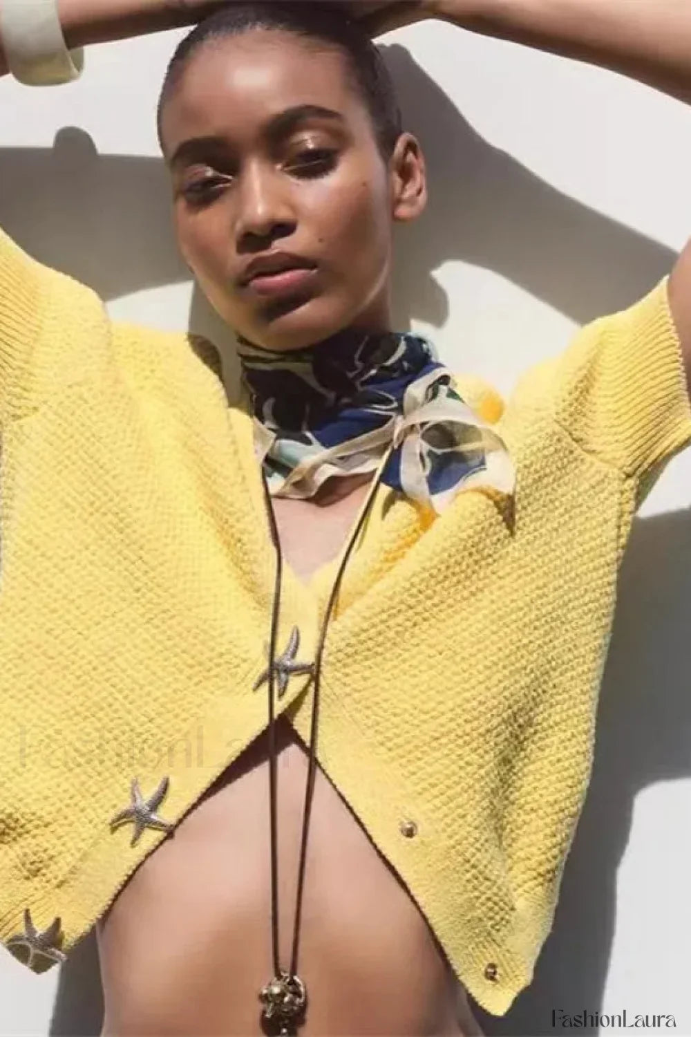 Short Sleeve Starfish Button Knit Cardigan