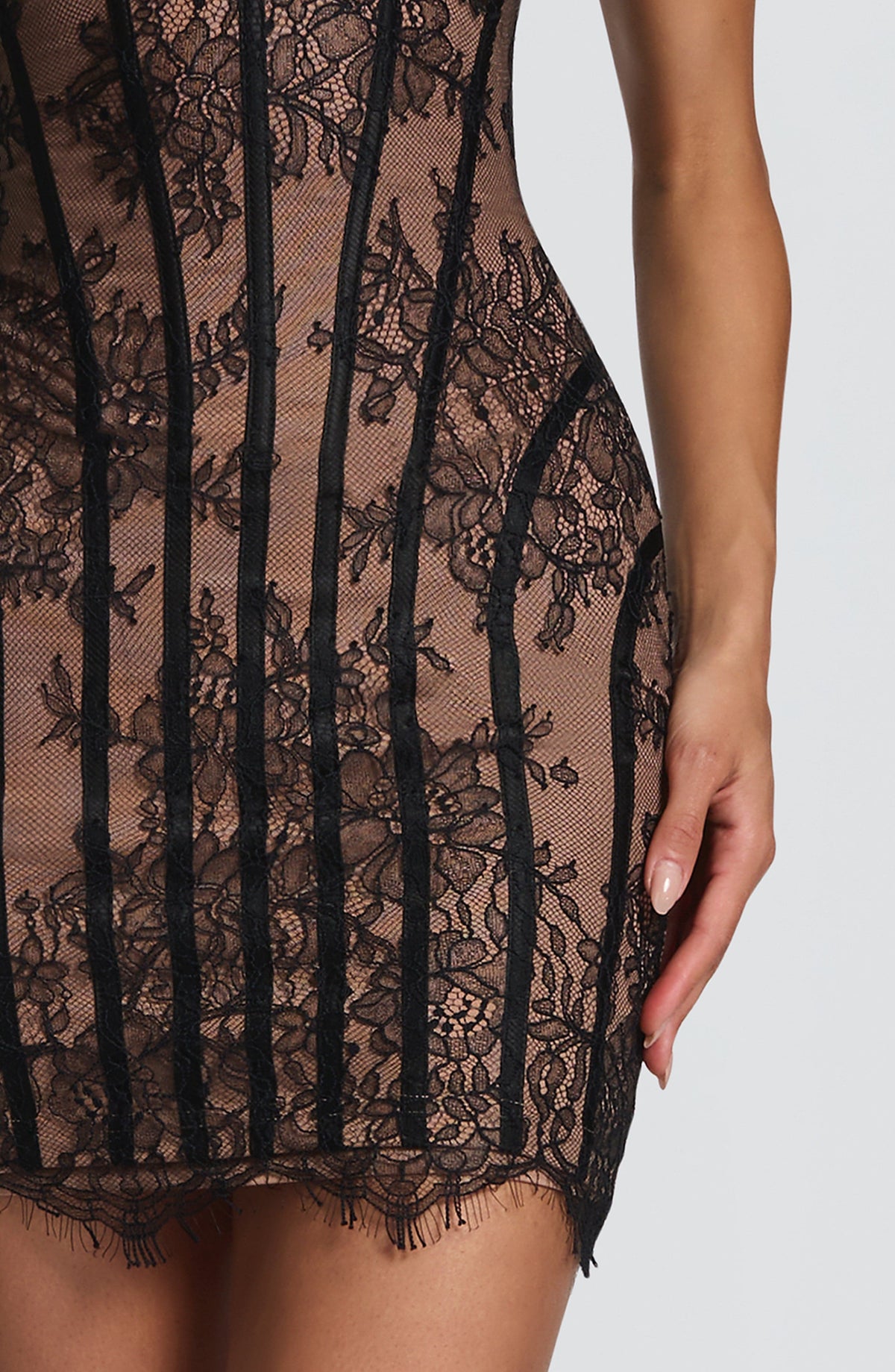 Lace Strapless Sweetheart Boned Corset Eyelash Hem Bodycon Mini Dress 3