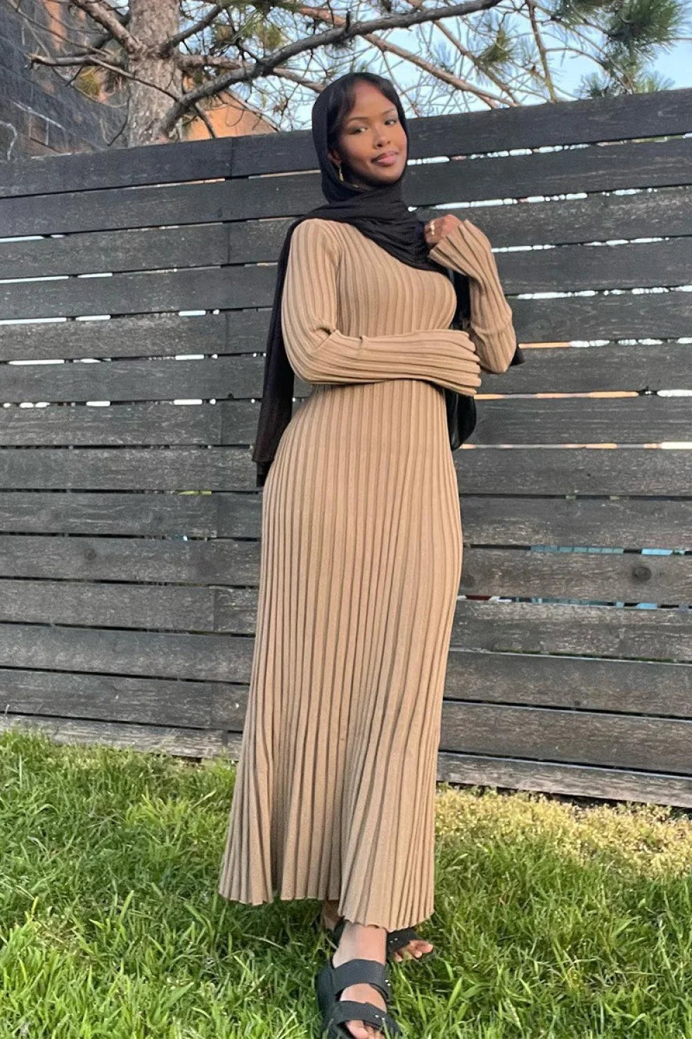 Slim Fit Crew Neck Sweater Dress