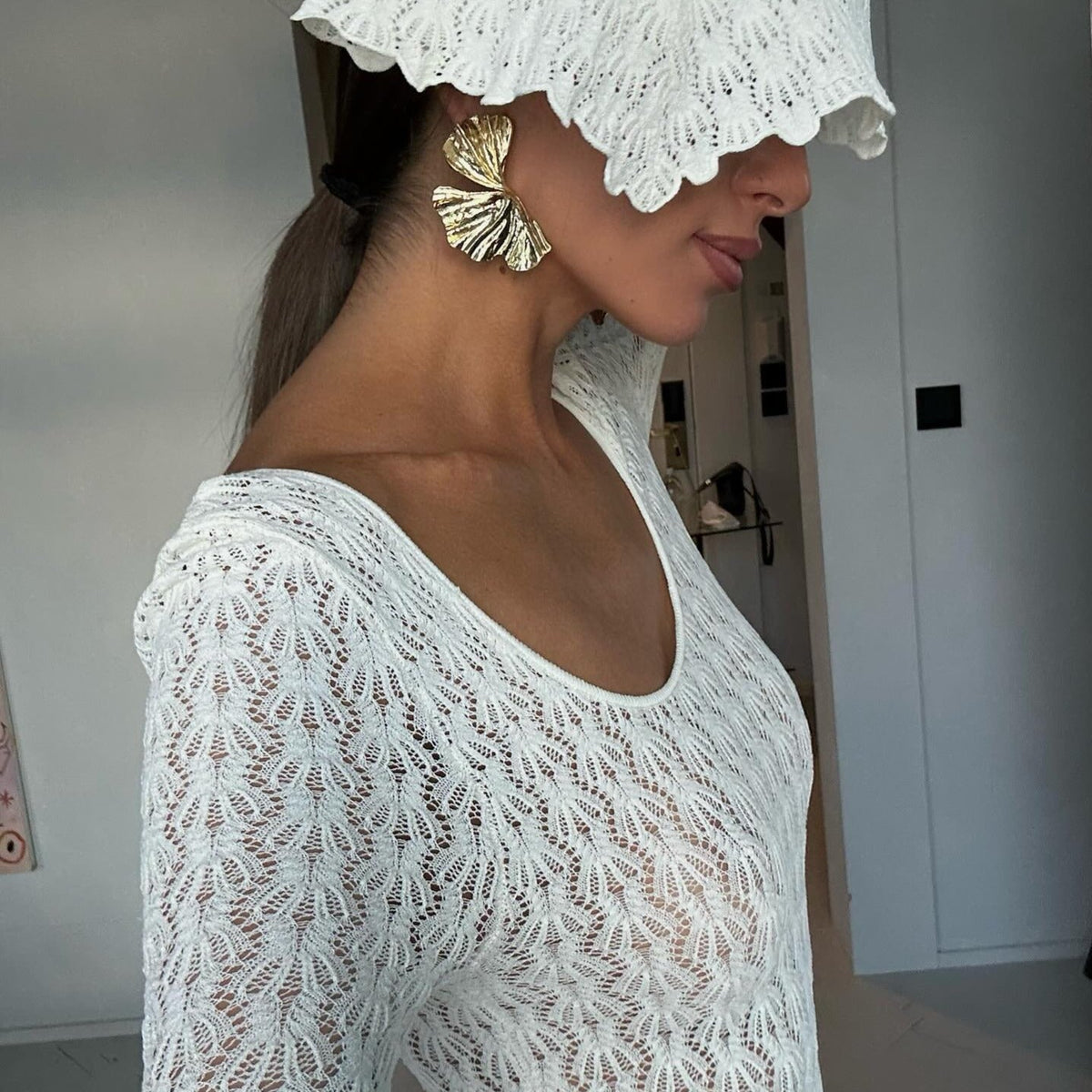 Crochet Knit Scoop Neck Long Sleeve Scalloped Hem Maxi Dress - View 4